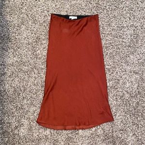 Midi satin skirt